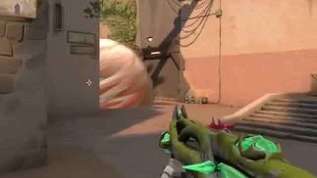 想要爆头你先拿准线路才行啊