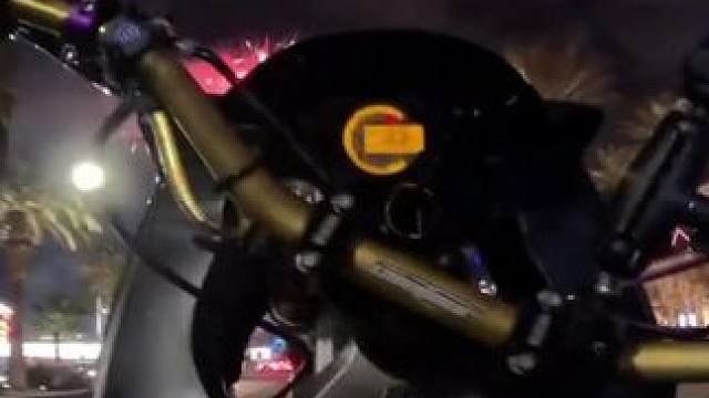 #摩托车领航计划 “我好像什么都不缺，又好像什么都没有”#机车 