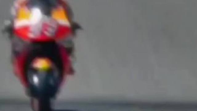 #摩托车比赛 #motogp #93号马奎斯 #压弯 #大神控车