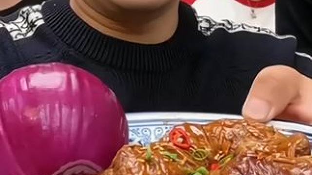 猜猜这是谁啥？#深夜放毒系列之让你饿的睡不着 #那些尝一口就忘不掉的特色美食