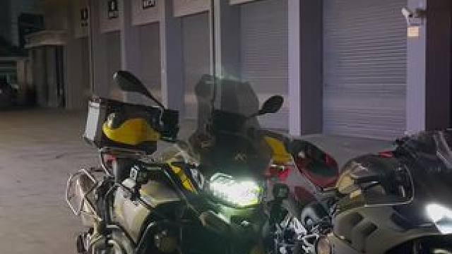 拧了一年的螺丝 又准备要回家过年了
#机车 #杜卡迪v4 #bmw #赛600