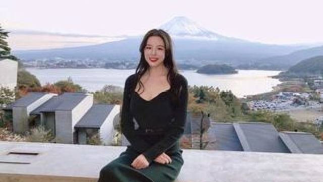 我要是不说，你是不是以为这是一幅画#富士山 #住进风景里 #富士山下 #日本富士山美景 #星野酒店