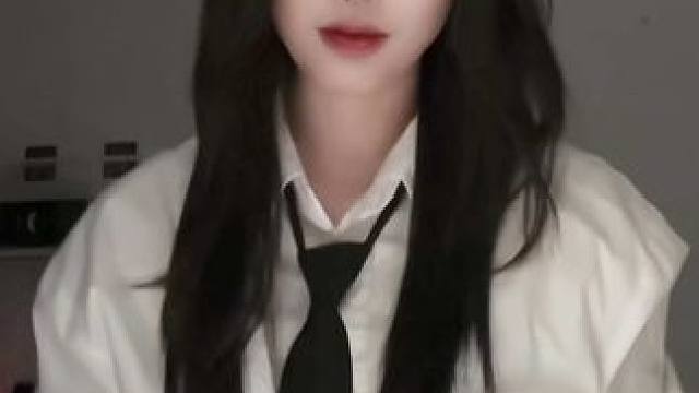 扣1被crush倒追#小律师 #禁欲系 #姐1 #长发1 #斩女