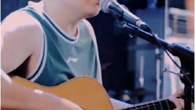 雨快停了 朋友们要好好生活呀#民谣