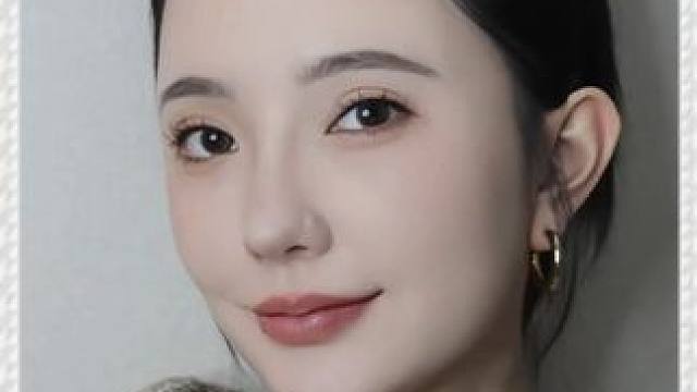 过年这样画，真的太显气质了！让人一看就知道你过得很好#美妆百万新星计划 #新年妆容 #oldmone