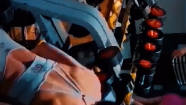 #和平精英玛莎拉蒂 21款21年上牌吉博力2.0T。白棕，2.5万公里，右后门有喷漆，一手车 航帕汇