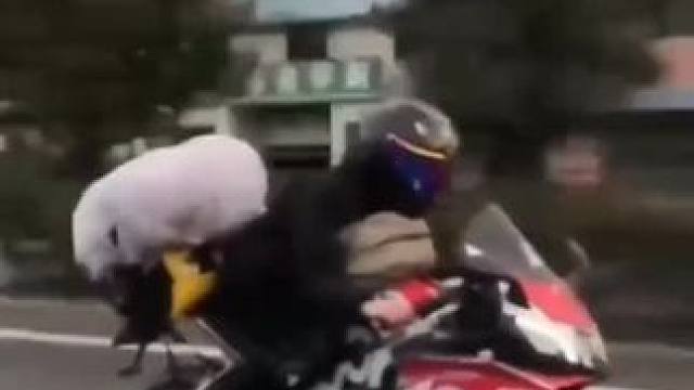 追随风，又到了农民工返乡的时候了#风和自由 #机车摄影 #机车