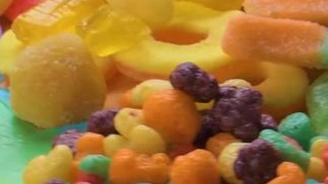 家庭聚会小甜品简单制作不同装饰搭配#我的厨房日记 #甜品治愈一切 #大人小孩都爱吃 #下午茶甜品 #