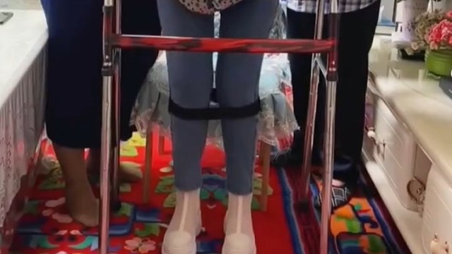 运动神经元病是一种神经系统疾病，它影响和破坏身体的神经细胞。运动神经元病的危害不容小觑，它会导致各种