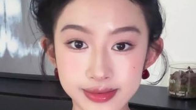 听我的 短发小个子都给试试这个高颅顶丸子头！#发型 #丸子头 #高颅顶 #变美