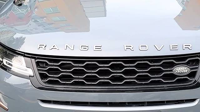 路虎安装防拆抗屏蔽GPS定位防盗系统，开启屏蔽器自动锁车，换卡、抠卡、干扰锁车报警到手机。