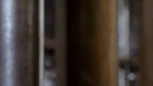 女人进入凶手的精神世界，里世界光怪陆离 #宅家dou剧场  #电影解说  #奇幻  #人性 