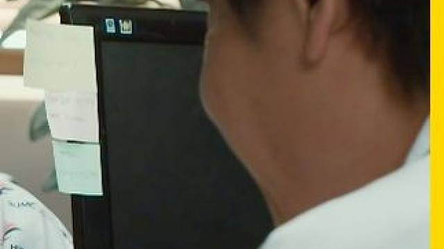 父女俩意外互换了灵魂，好不容易恢复，妈妈却出了问题！ 父女俩意外互换了灵魂，好不容易恢复，妈妈却出了