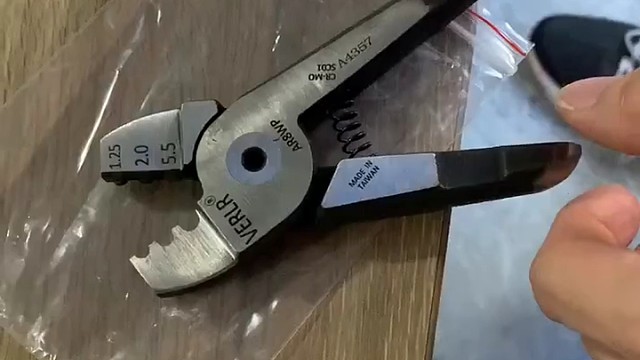 气动剪刀刀头卡住，维修视频二—《杭天科技》