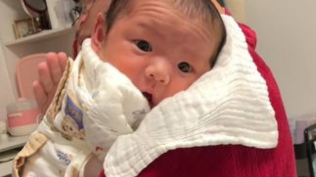 所以你到底想说个啥#人类幼崽 #月子里的宝宝 #拍嗝