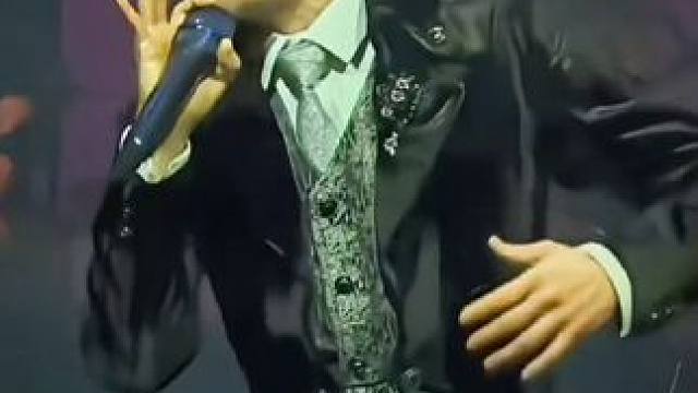 到底是意难平 #张学友 #偷心 #张学友偷心现场版 #华语乐坛天花板 #巅峰歌神