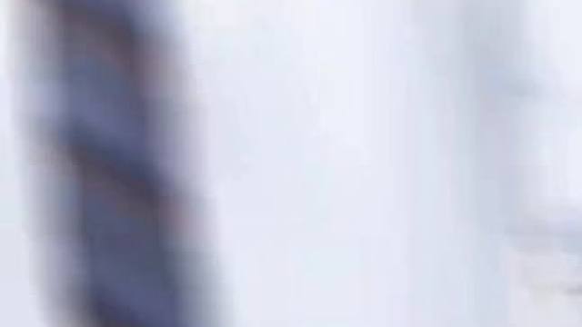 说是枪指后脑勺，咱们该摇还得摇！！桑巴啦批泡喂gogo！！#dl小风 #二创 #顶流社 #摇起来