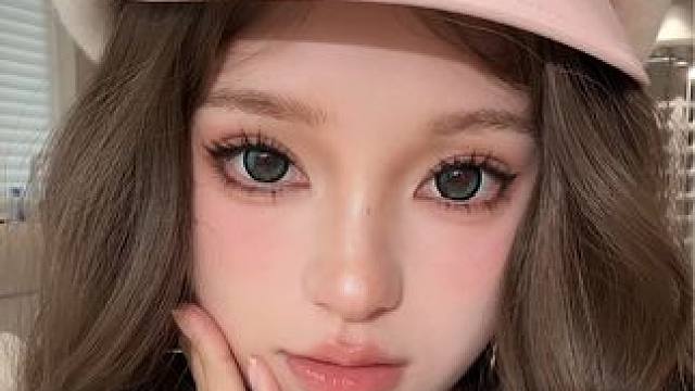 每次随便画的妆就很好看…#妆前妆后 #活跃账号 #新年妆容