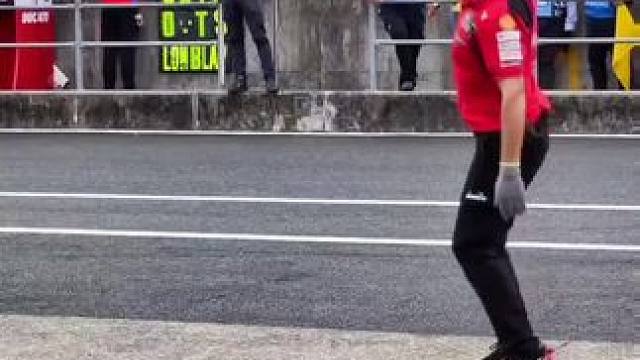 #motogp杜卡迪 #比赛现场 #摩托车比赛 #大神控车 #滑胎过弯