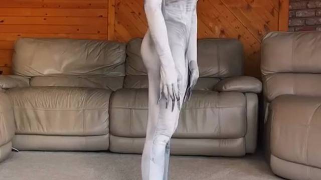 台下十年功，不抵特效十分钟。