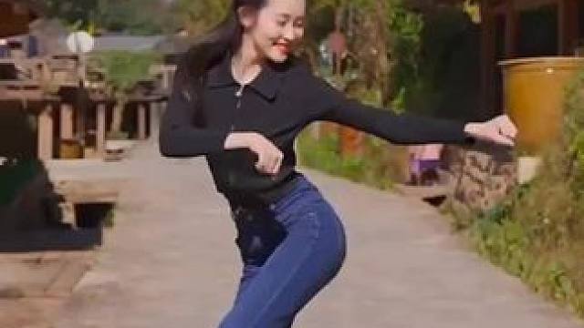 #民族舞蹈舞出民族特色 #业余爱好跳舞