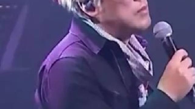他明明不会唱歌却被老婆逼成苦情歌王 