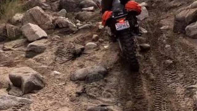 四两拨千斤 #机车#offroad #大神控车