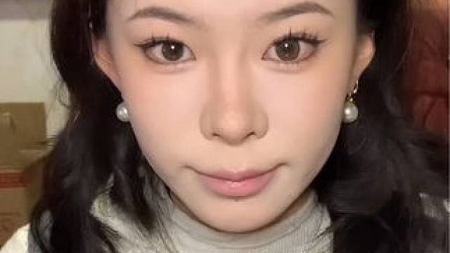 闺蜜结婚我一宿没睡 凌晨爬起来化妆！#今日妆容 #伴娘妆 #化妆