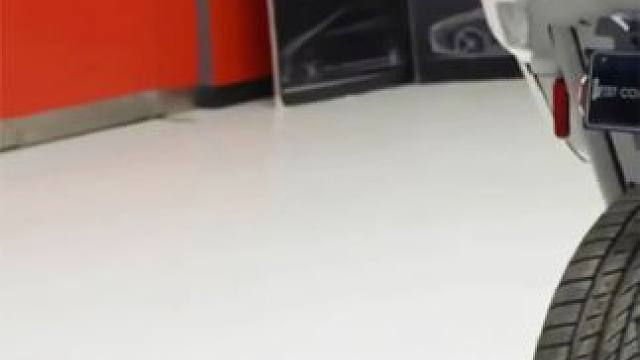 一家专为明星改装汽车的工厂，今天接到了奥尼尔的订单。 #改装车  #奥尼尔  #汽车