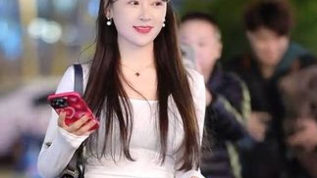 #时尚街拍美女