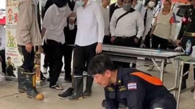 专业操作请勿模仿~