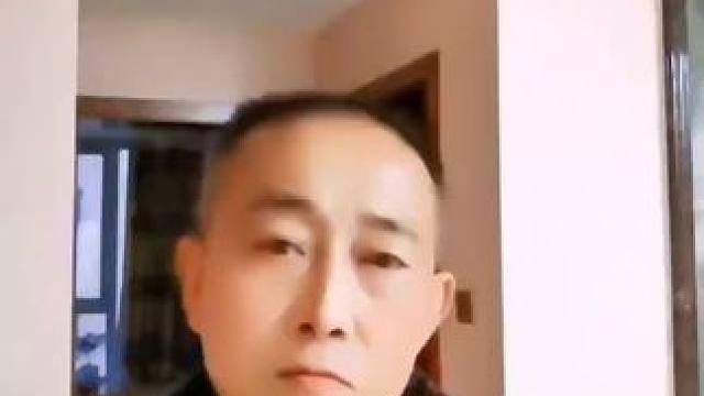 人生本来就是一出戏 ，你还是从前的你吗 ？忘掉过去 ！让一切随风 ！往事不堪回首余生不再将就 ！我要