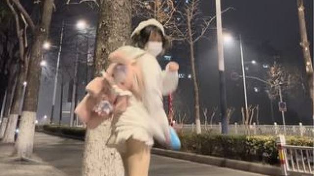 突然一下眼神变得坚毅 
#浅跳一下 #一学就会系列 #双人舞 #发疯日常 #康复运动