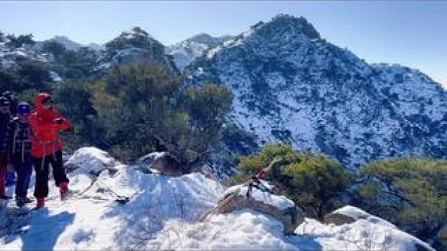 这个世界太浮躁了，我的解压方式是适时的去山顶放空下自己！！！#户外徒步登山 #走进冬日山野 #雪山会