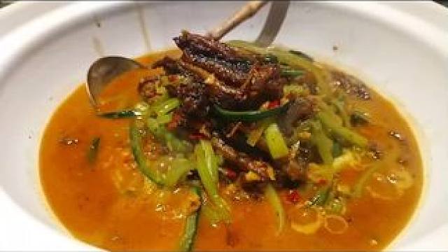 黄瓜丝焖鳝鱼。#那些尝一口就忘不掉的特色美食
