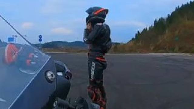 #摩托车 #机车 #赛600 @打不赢就吐口水