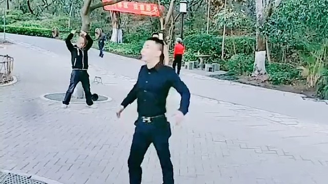 这才是男孩子的阳刚之气