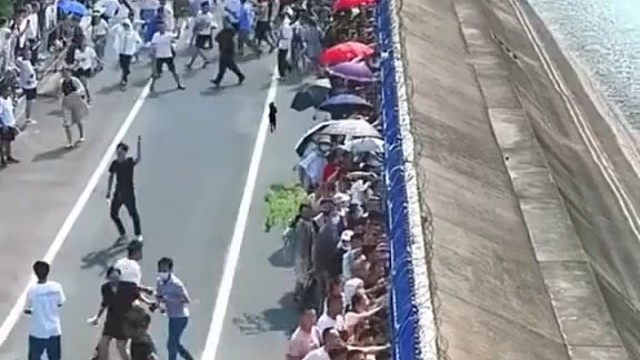 都是外地的吧哈哈