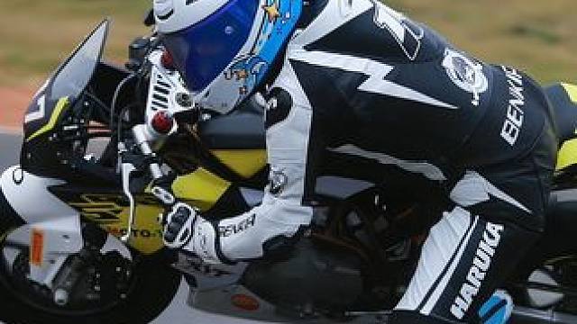 任何一项顶级的运动，都需要从最初级开始磨炼#赛道女孩 #MOTOGP #袋鼠皮