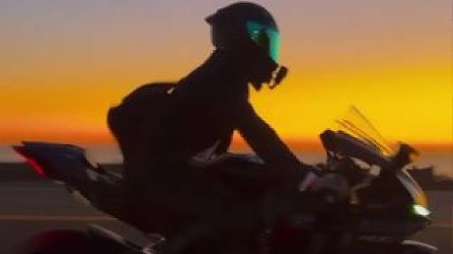 希望你我永远自由又热烈 #机车 #雅马哈r1