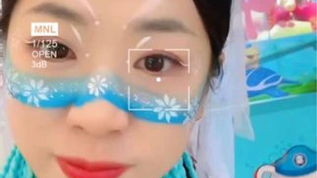 最近都在努力搬砖努力做个快乐的搬砖人#努力搬砖 #致生活不易的我们 #搬砖日常 #干活小能手 #不显