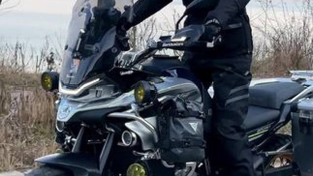骑摩托车应该是男人最低成本的快乐吧？#800mt #richa鲁滨拉力服 #机车改装