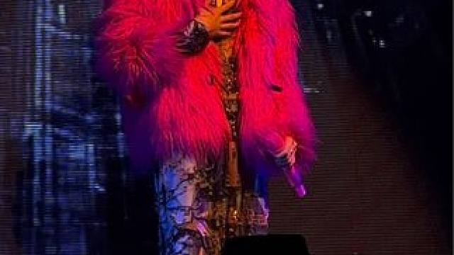 #朱正廷 #朱正廷澳门演唱会 #朱正廷新歌别 #演唱会 Goodbye my love ，拿着应援色