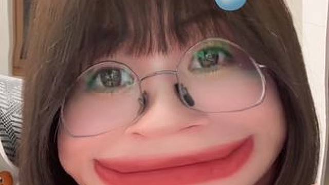 我不理解它为什么不能出声！！@ALIENWARE外星人官方旗舰店  大家推荐个音箱吧谢谢了