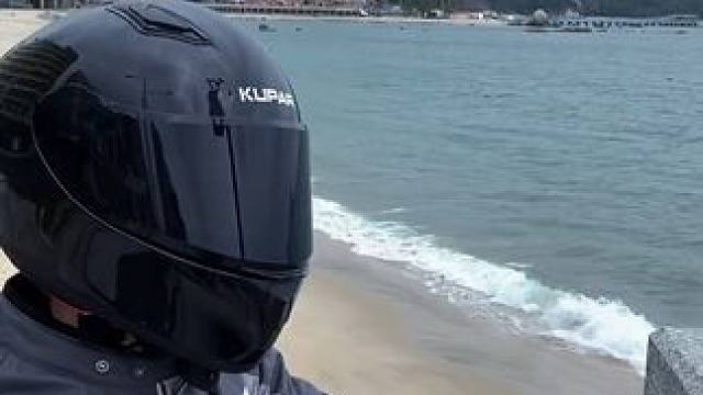 摩旅来到这个小镇，太惬意舒适了#cb400f #摩旅 #摩托车返乡 #骑车看风景