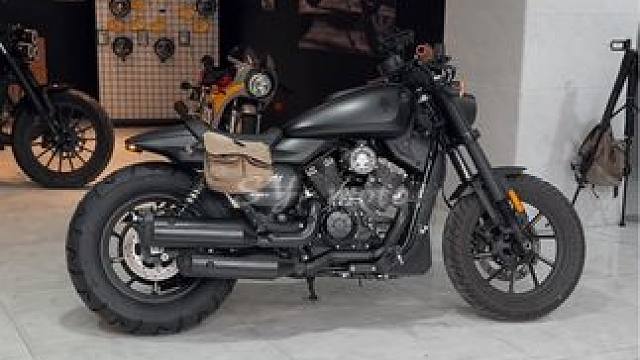 扣6，crush倒追你
#摩托车 #机车 #机车摄影 #复古摩托 #暗夜变装挑战