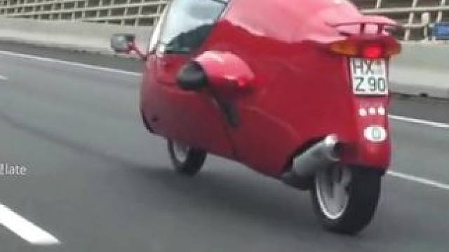 #摩托车领航计划 封闭式两轮摩托车来了，为你遮风挡雨，有天窗，有空调，再也不怕风吹日晒了，这样的摩托