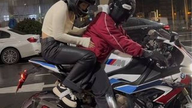 “耍帅是你的谎言”#机车