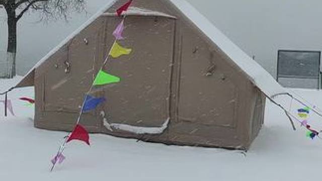 武汉雪地露营  你值得体验#冬天总要玩一场雪吧 #一场大雪美如画 #创跑露营 #瑞雪纷飞兆丰年 #武