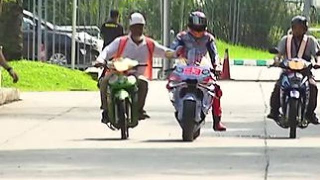 整条街最靓的仔。#93号马奎斯 #机车文化 #专业动作请勿模仿